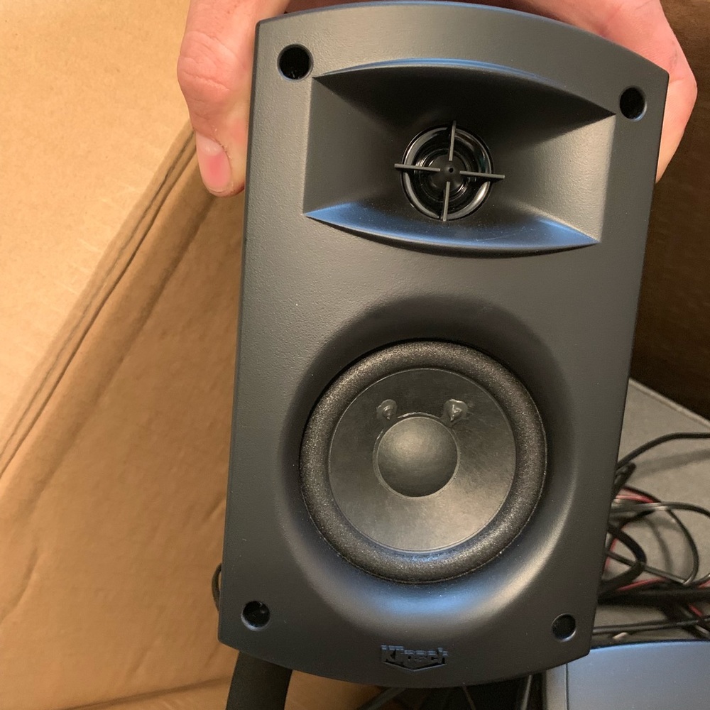 Audio/computer speakers